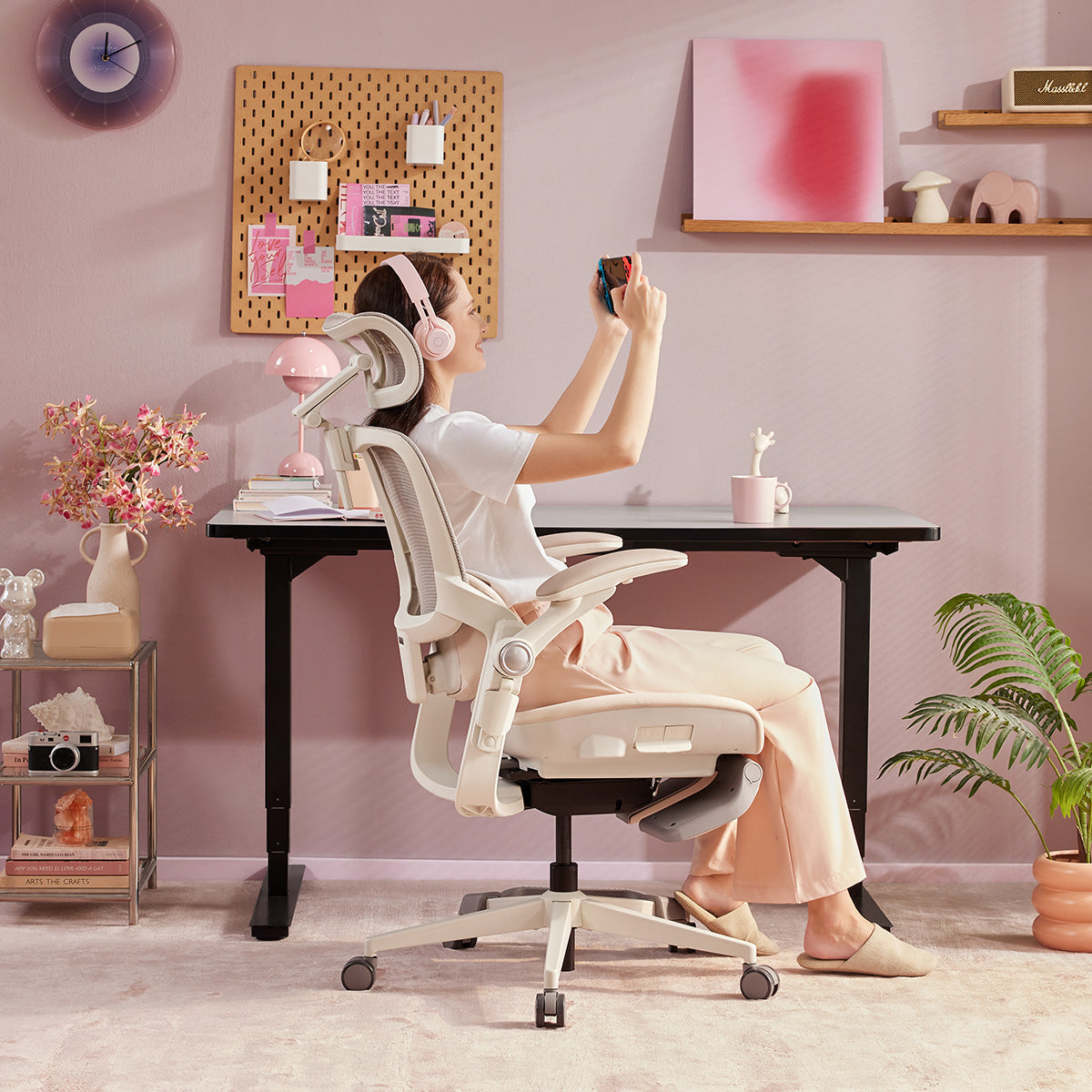 MUSSO E80 Muse FemmePosture Ergonomic Office Chair